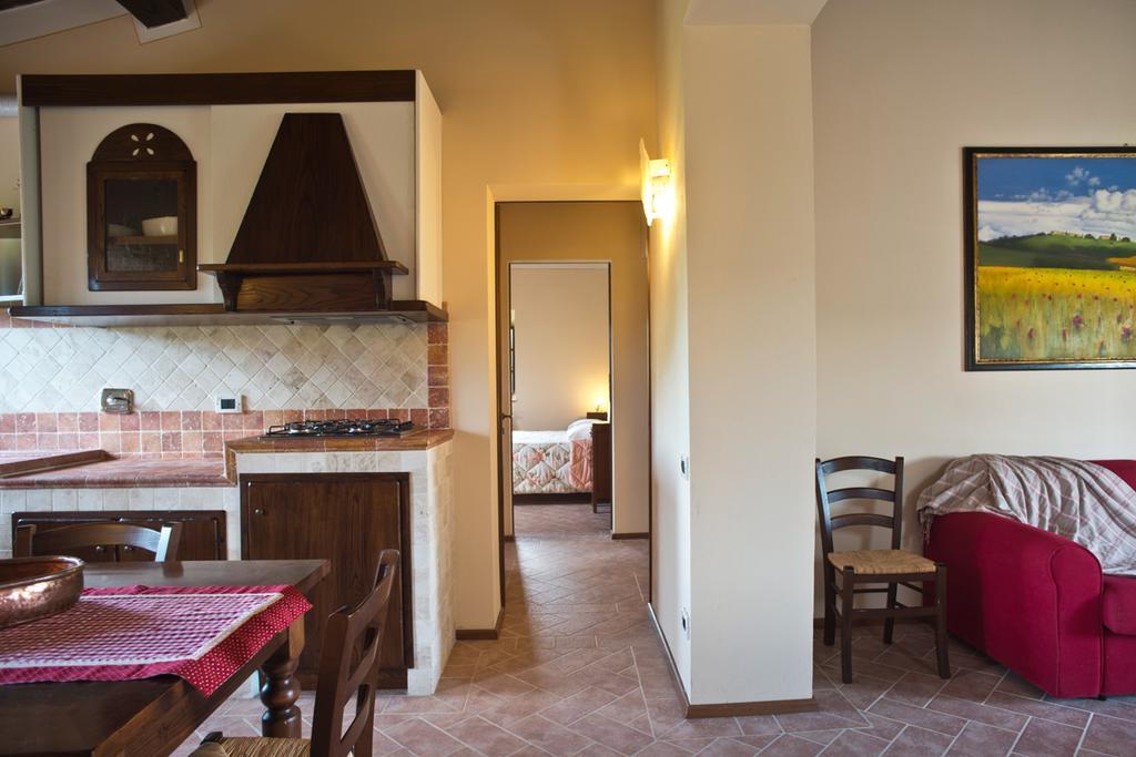 Agriturismo Podere Campaini Волтера Екстериор снимка