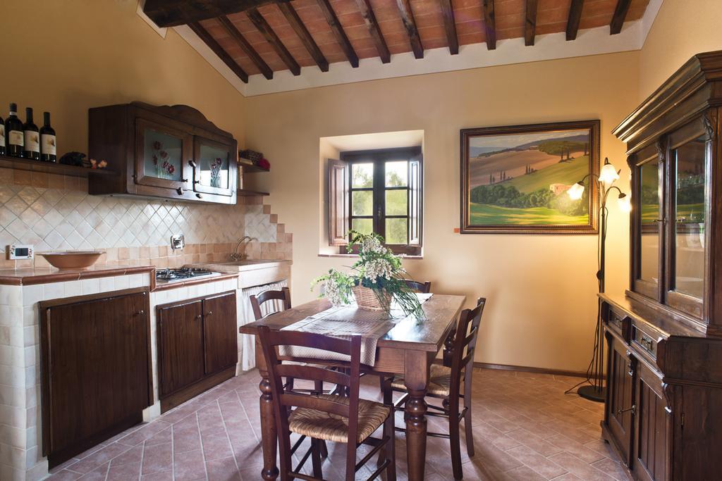 Agriturismo Podere Campaini Волтера Екстериор снимка