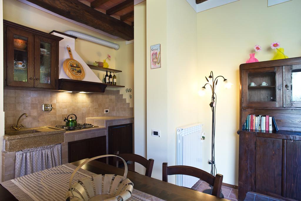 Agriturismo Podere Campaini Волтера Екстериор снимка