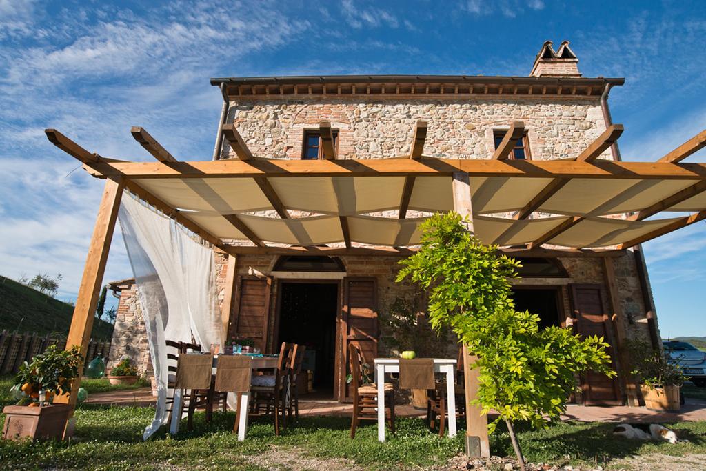 Agriturismo Podere Campaini Волтера Екстериор снимка